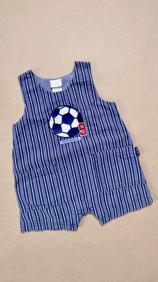 One-piece, 6 months