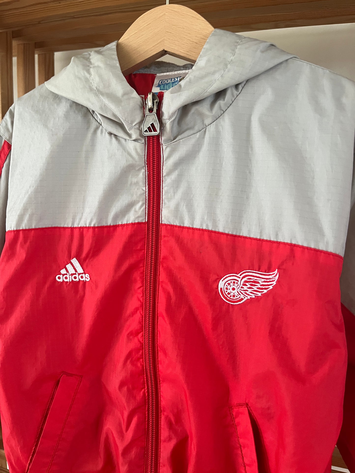 Wind breaker, 4 years (98/104)